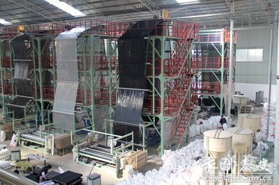 恒天金石投資管理考察秦安縣工業(yè)項(xiàng)目，助力企業(yè)市場(chǎng)開(kāi)發(fā)